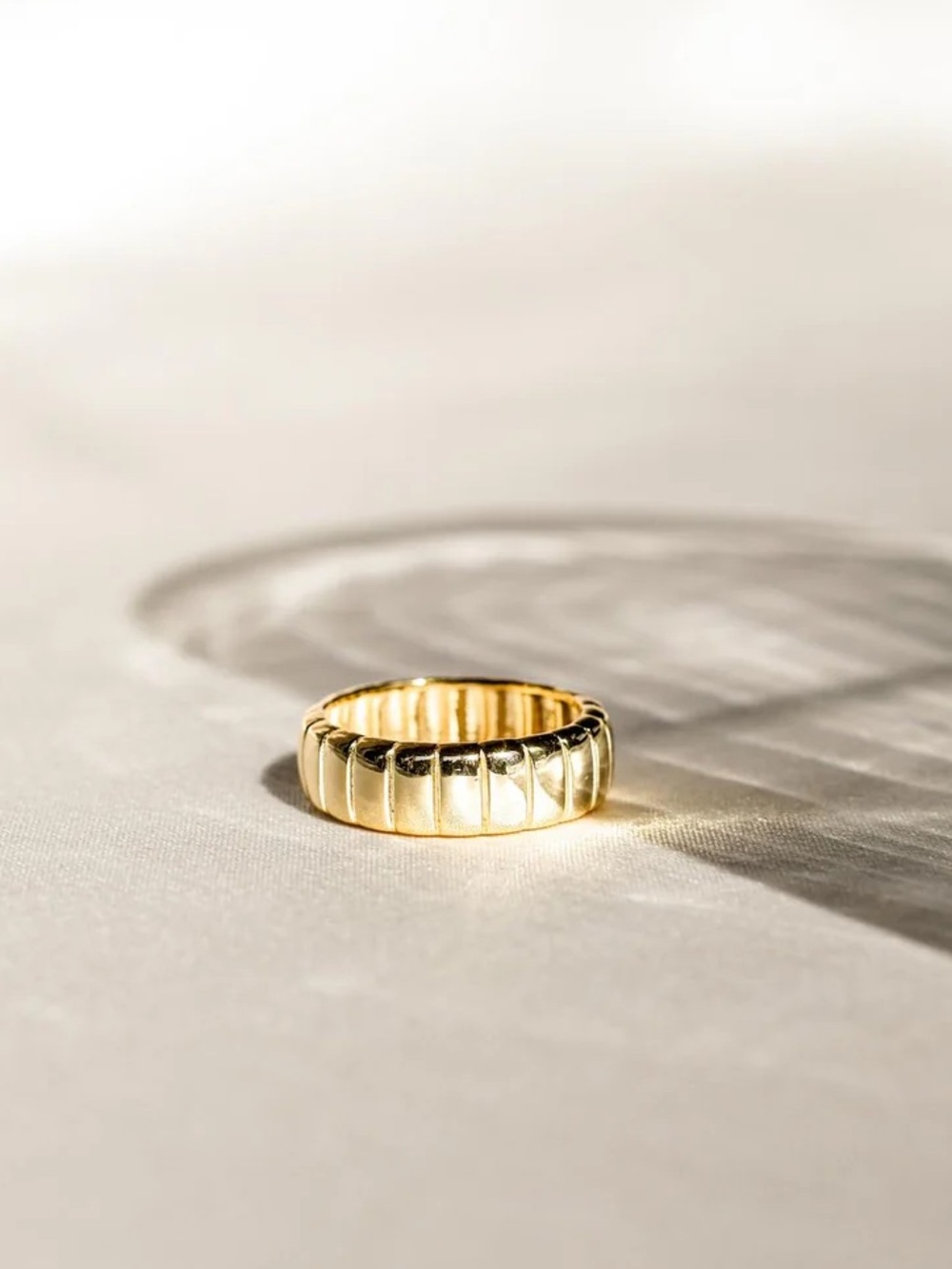 Caitlyn Minimalist Audrey Ring